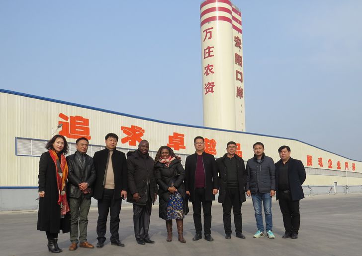 栽下梧桐樹，引得鳳凰來 ——多哥共和國農業(yè)部官員一行考察萬莊新肥